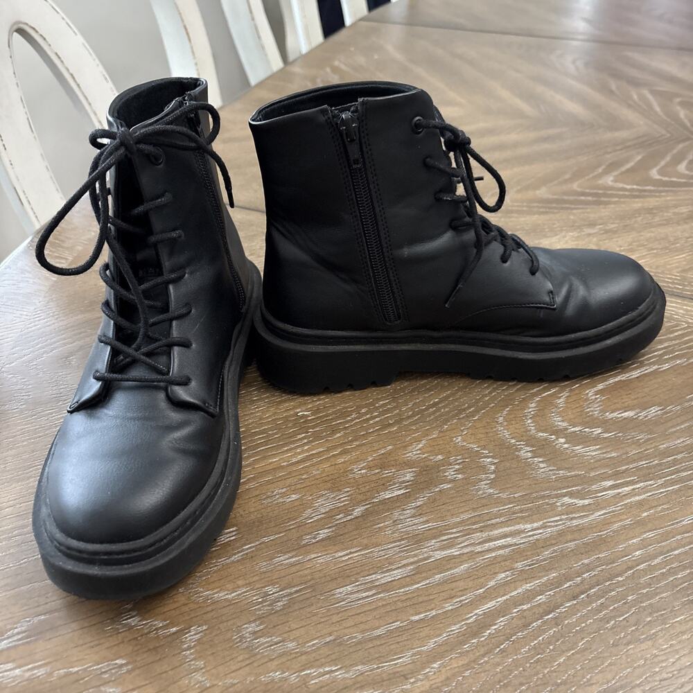 Zara Women’s Black Combat Boots Size 37/7 - Picture 2 of 9